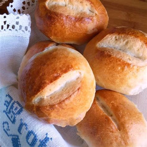 Omas Traditional Brötchen – German Bread Rolls Recipe